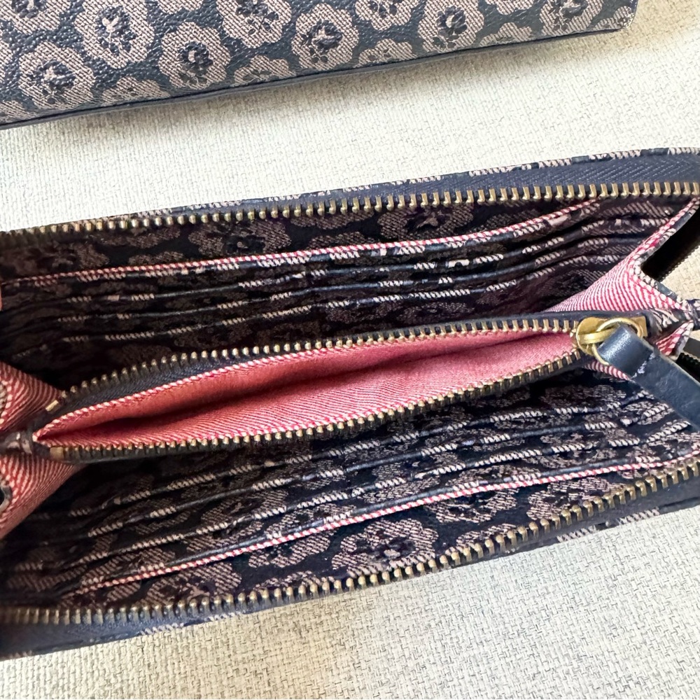 Cath Kidston Floral Crossbody Satchel Bag & Matching Wallet Set Navy - Picture 5 of 16